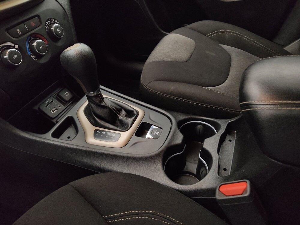 2018 Jeep Cherokee in Colorado Springs, CO 80909 - 18093480 26