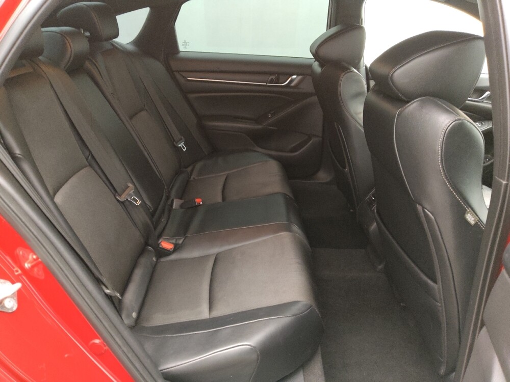 2018 Honda Accord in St. Louis, MO 63125 - 18093482 19