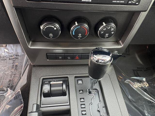 2009 Jeep Liberty in Mesa, AZ 85212 - 18093487 20