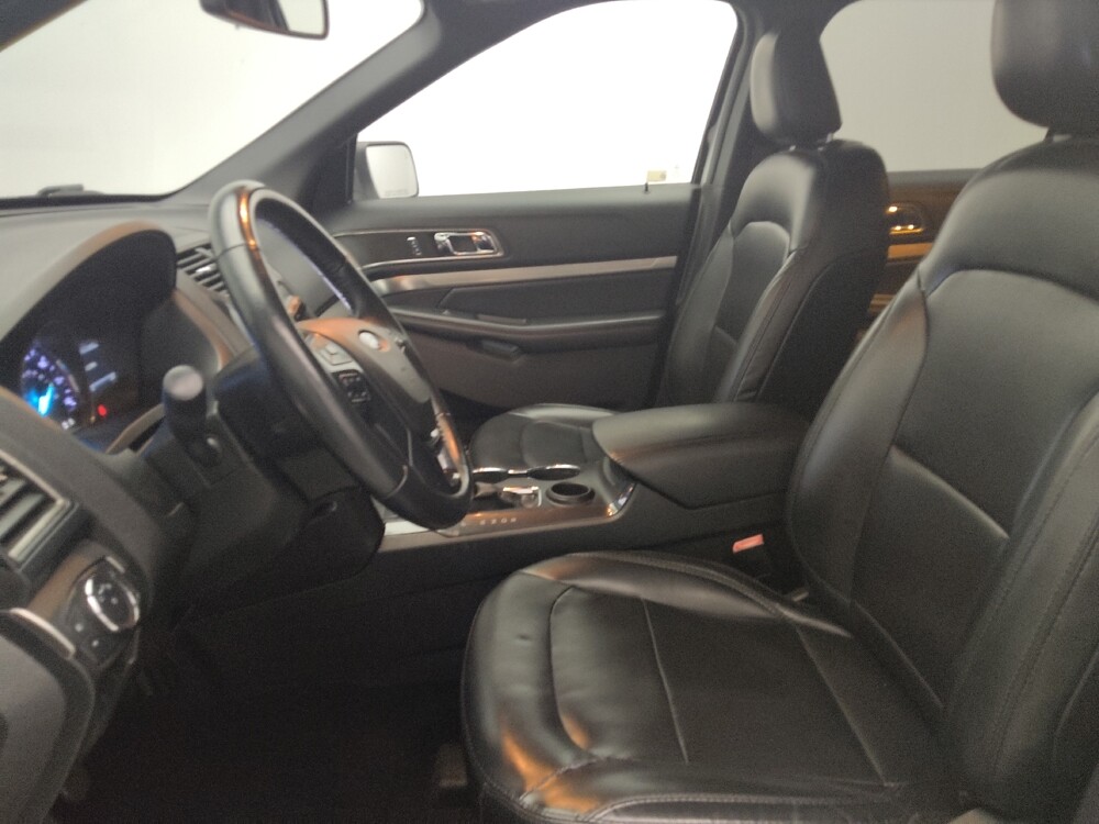 2019 Ford Explorer in Stone Mountain, GA 30083 - 18093491 17