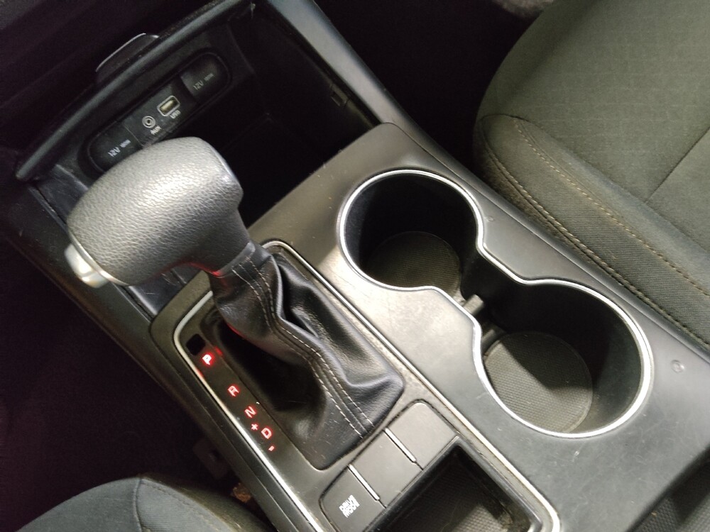 2019 Kia Sorento in Tulsa, OK 74145 - 18093511 26