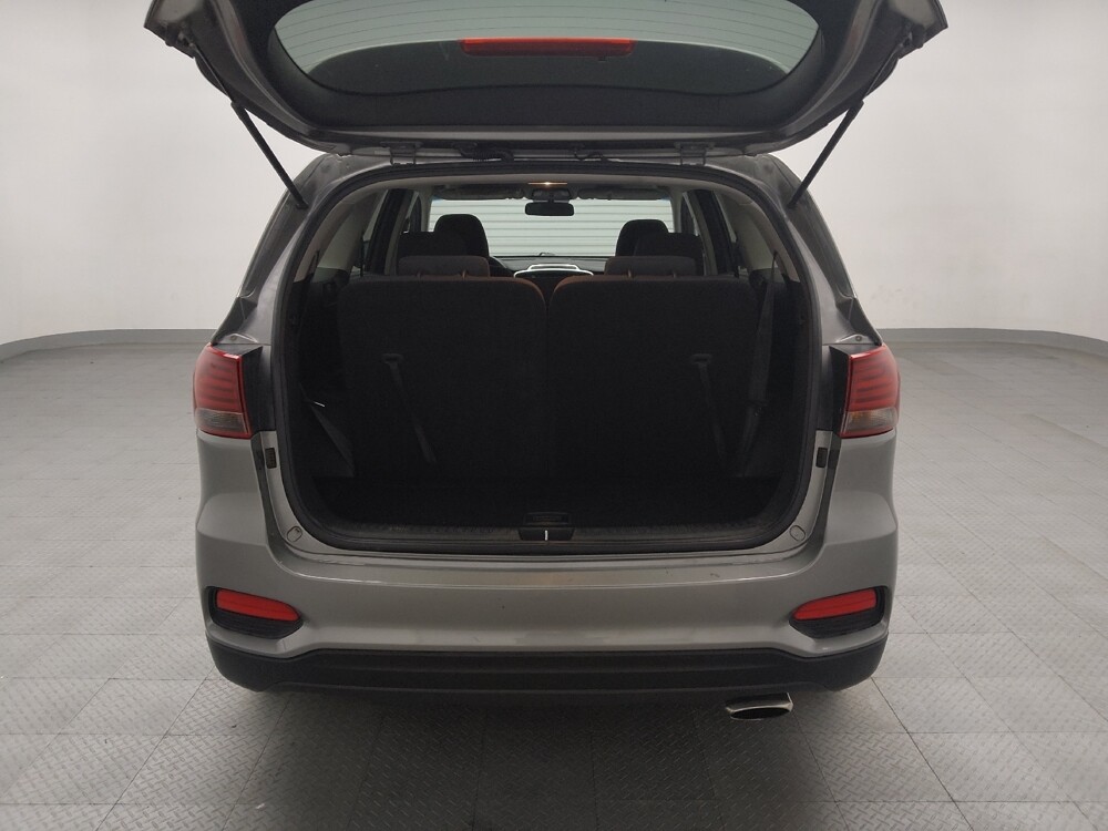 2019 Kia Sorento in Tulsa, OK 74145 - 18093511 29