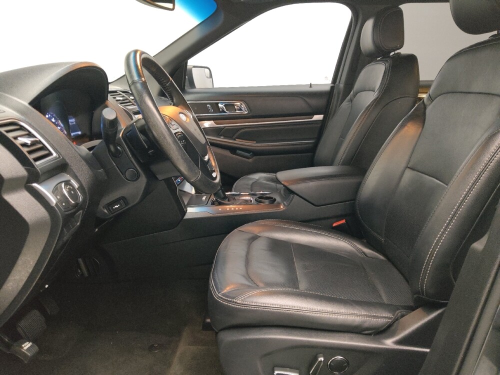 2016 Ford Explorer in Tulsa, OK 74145 - 18093516 17
