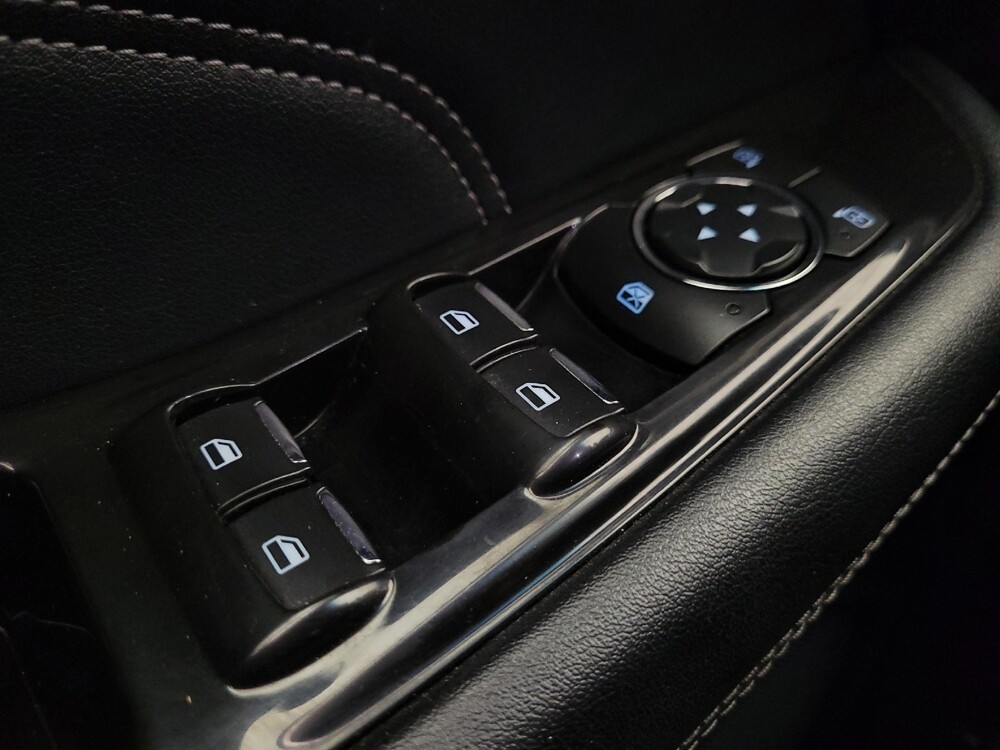 2017 Ford Edge in Glendale, AZ 85301 - 18093523 27