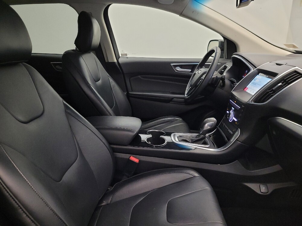 2017 Ford Edge in Glendale, AZ 85301 - 18093523 21