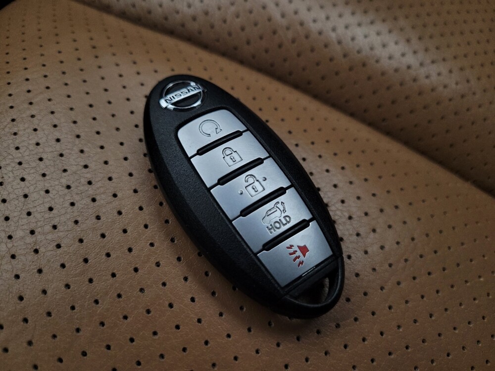 2018 Nissan Murano in Phoenix, AZ 85015 - 18093527 32