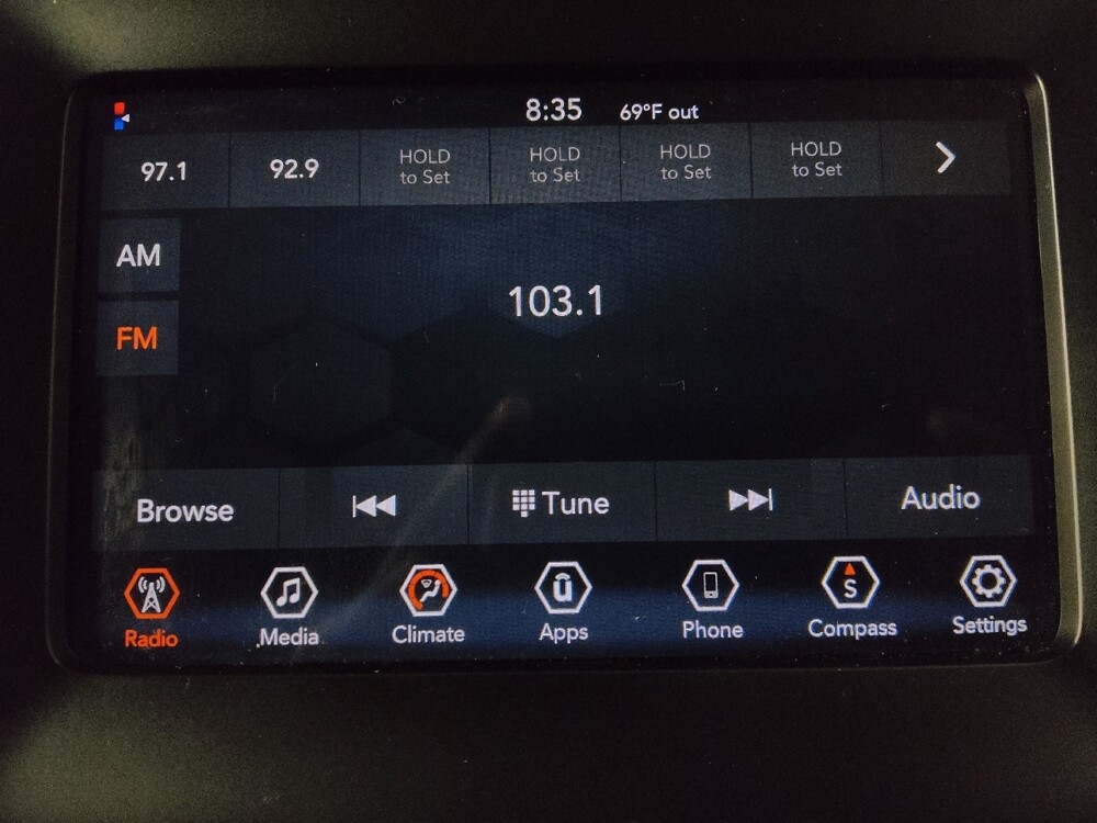 2019 Jeep Cherokee in Conyers, GA 30094 - 18093529 25