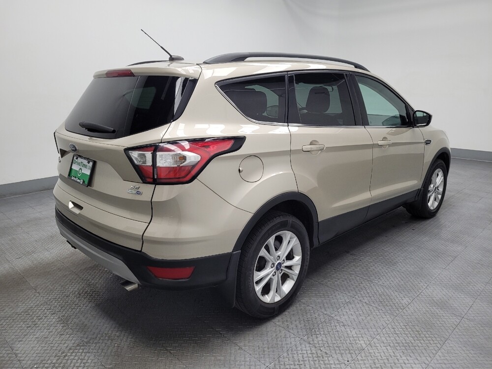 2018 Ford Escape in Las Vegas, NV 89102 - 18093532 10