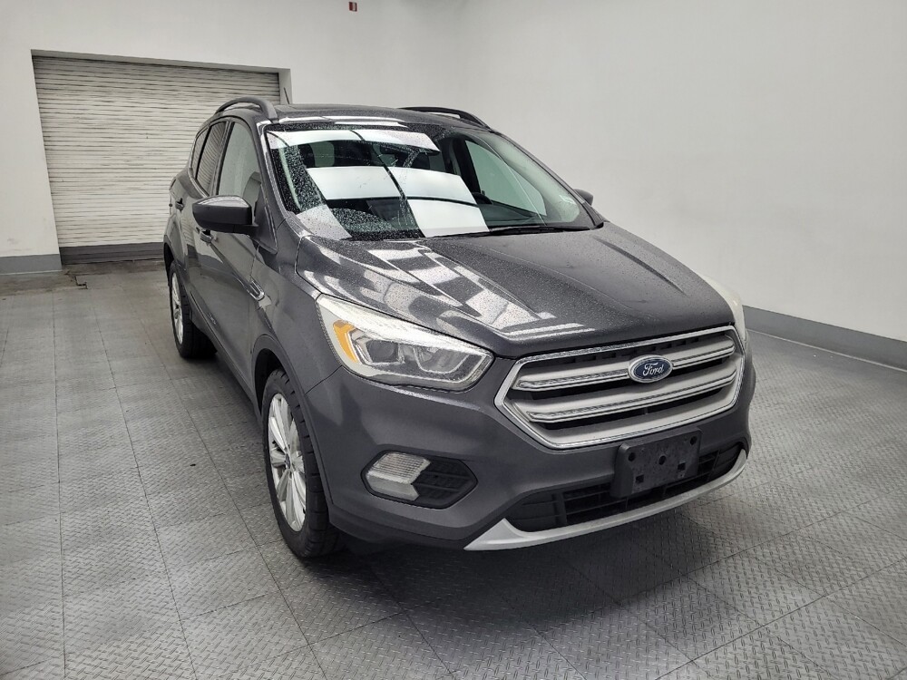 2019 Ford Escape in Las Vegas, NV 89102 - 18093534 13
