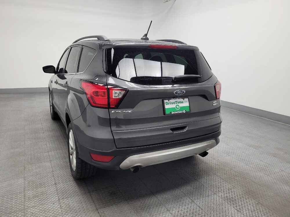 2019 Ford Escape in Las Vegas, NV 89102 - 18093534 5