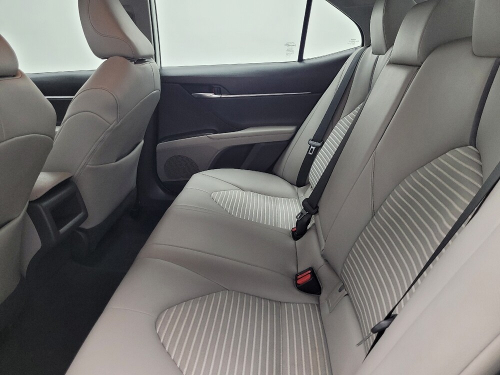 2021 Toyota Camry in Las Vegas, NV 89102 - 18093536 18