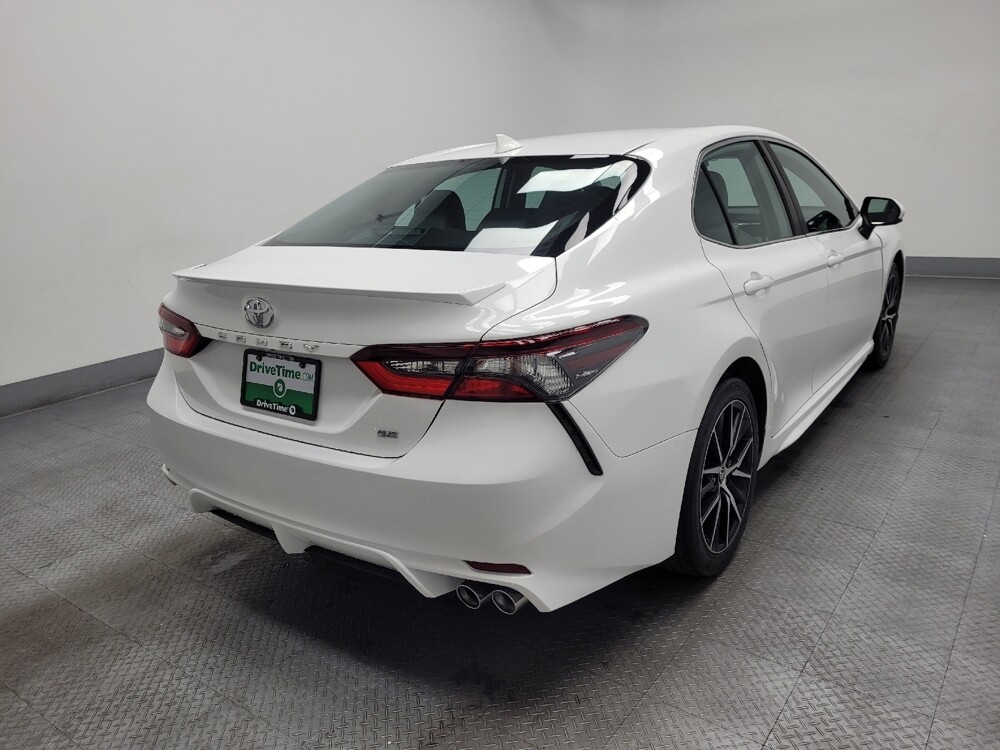 2021 Toyota Camry in Las Vegas, NV 89102 - 18093536 9