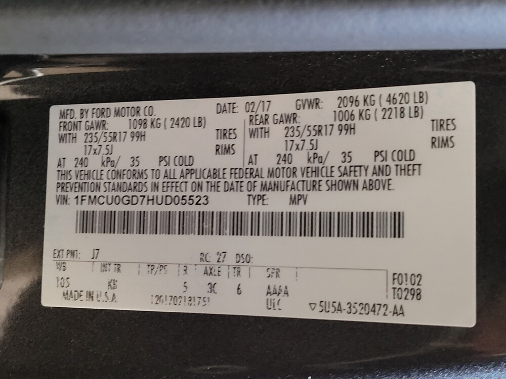 2017 Ford Escape in Jacksonville, FL 32210 - 18093537 33