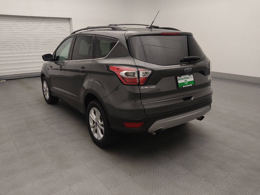 2017 Ford Escape in Jacksonville, FL 32210 - 18093537 5