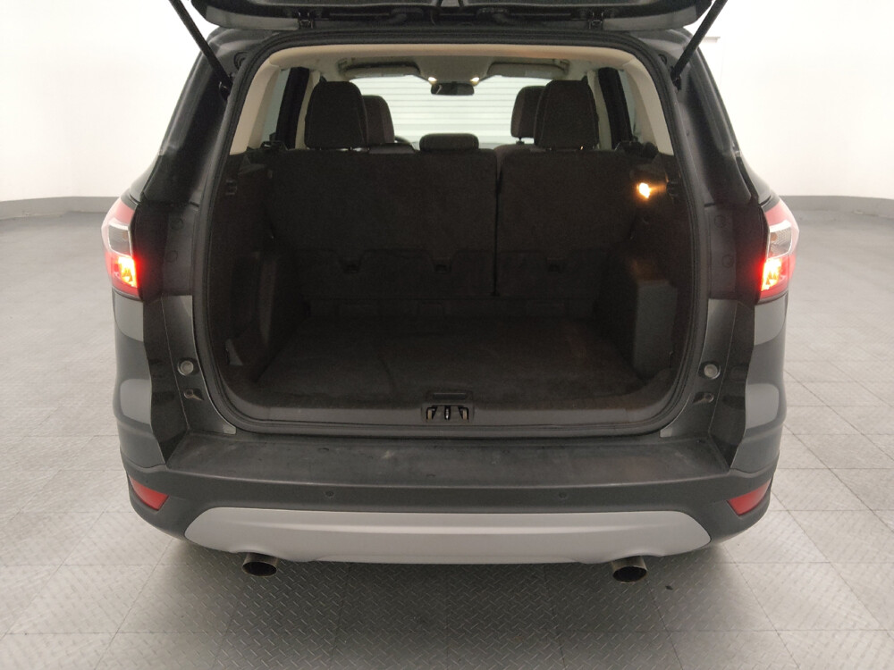 2017 Ford Escape in Jacksonville, FL 32210 - 18093537 29