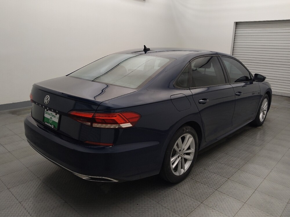 2020 Volkswagen Passat in Houston, TX 77060 - 18093539 9