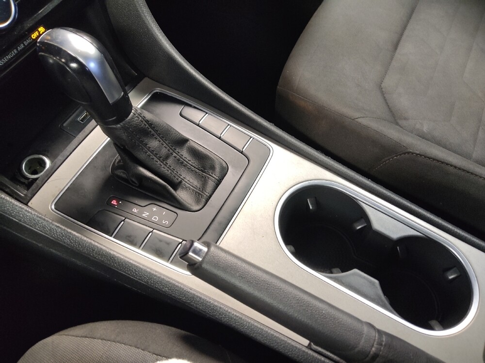 2020 Volkswagen Passat in Houston, TX 77060 - 18093539 26