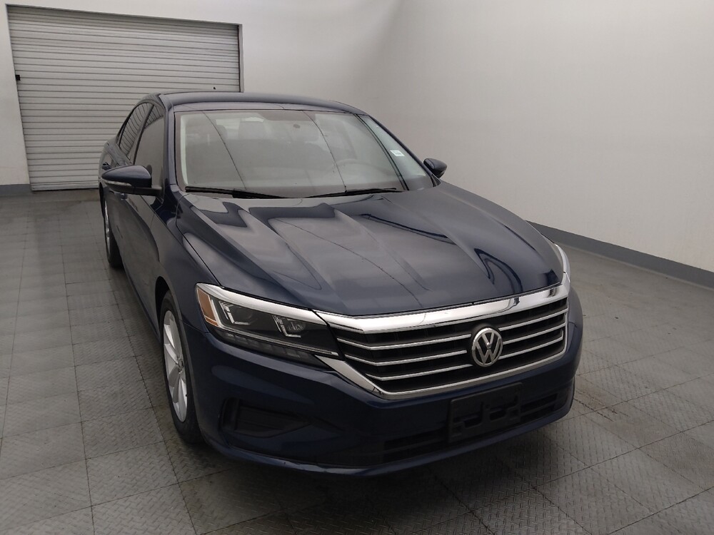 2020 Volkswagen Passat in Houston, TX 77060 - 18093539 14