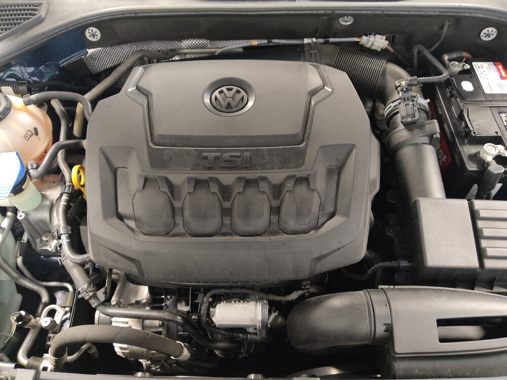 2020 Volkswagen Passat in Houston, TX 77060 - 18093539 30