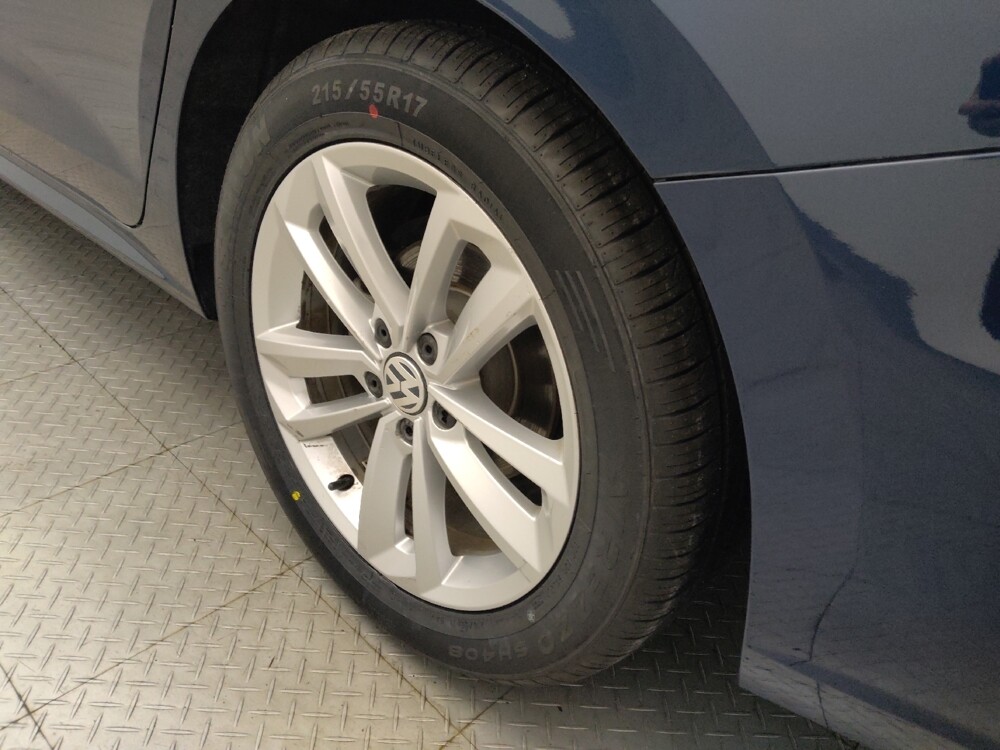 2020 Volkswagen Passat in Houston, TX 77060 - 18093539 31