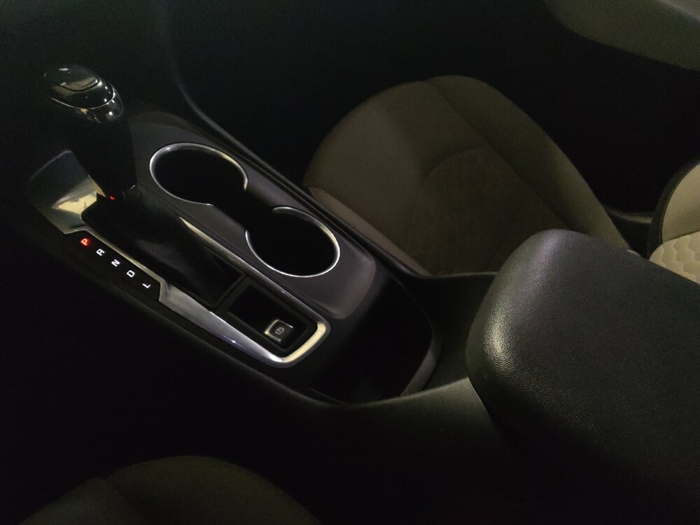 2021 Chevrolet Equinox in Fort Worth, TX 76116 - 18093540 26