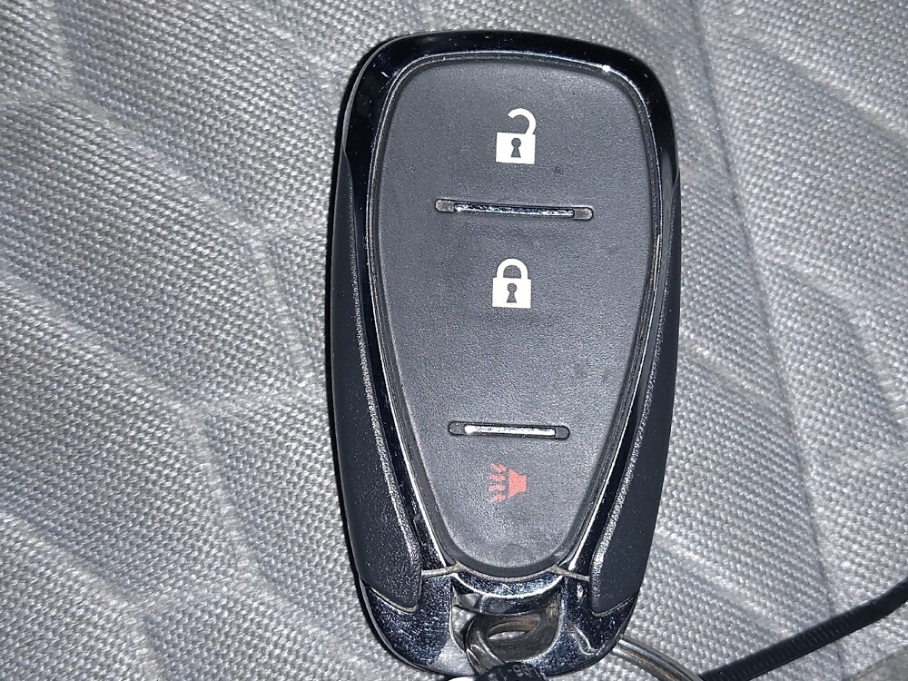 2021 Chevrolet Equinox in Fort Worth, TX 76116 - 18093540 32