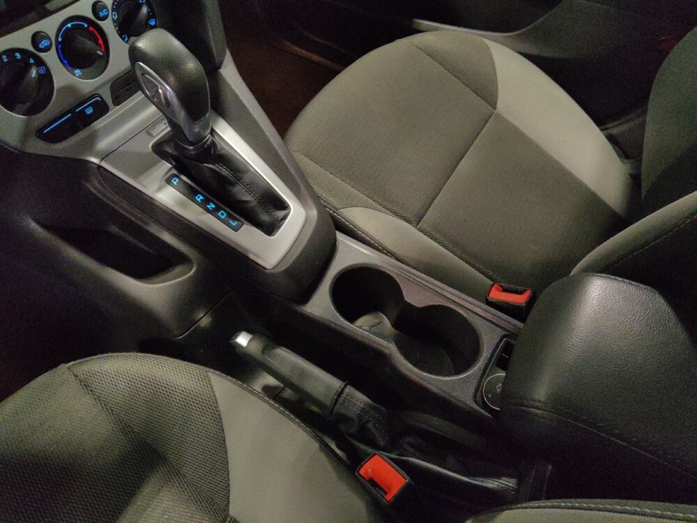 2014 Ford Focus in Charleston, SC 29414 - 18093541 26