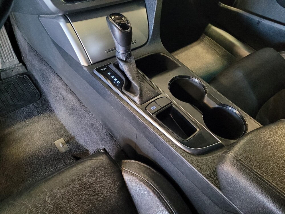 2017 Hyundai Sonata in Miami, FL 33157 - 18093546 26