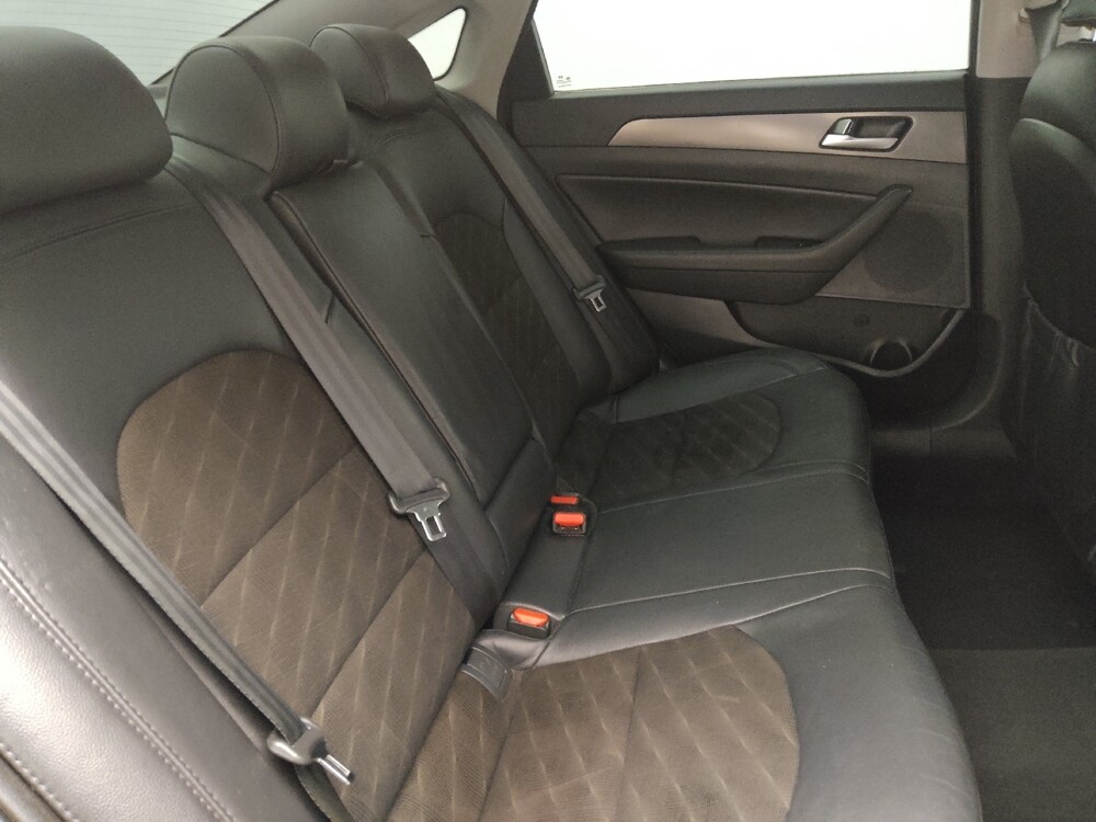 2017 Hyundai Sonata in Miami, FL 33157 - 18093546 19