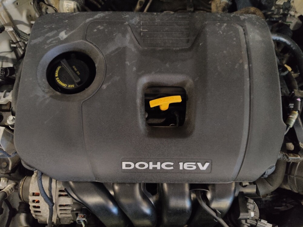 2018 Hyundai Elantra in Pensacola, FL 32505 - 18093549 30