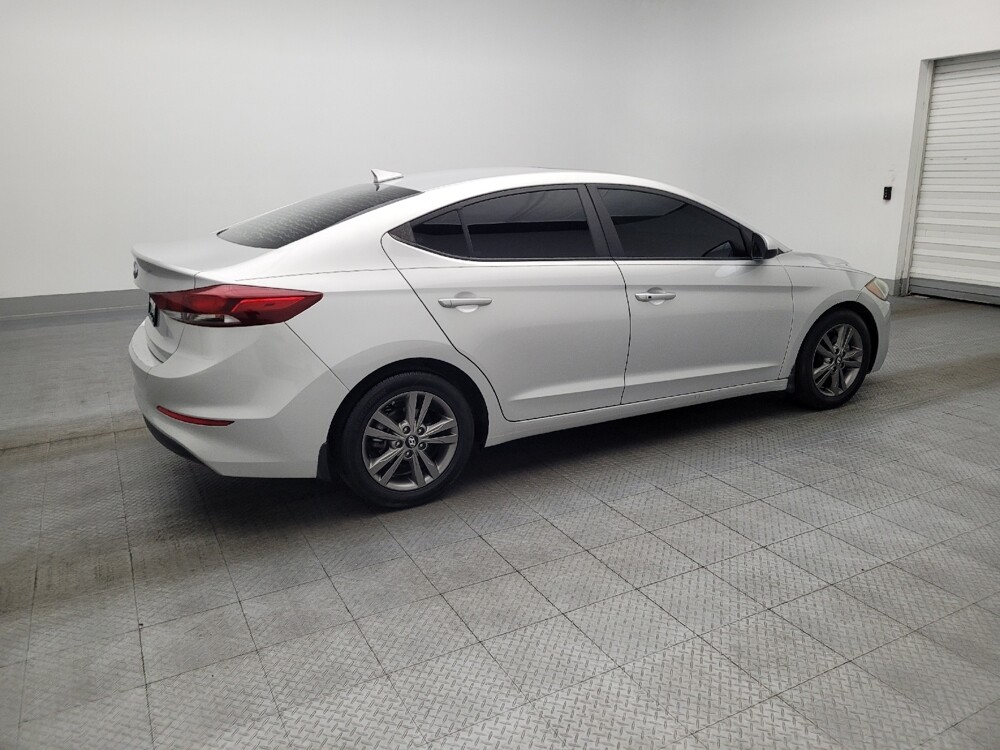 2018 Hyundai Elantra in Pensacola, FL 32505 - 18093549 10