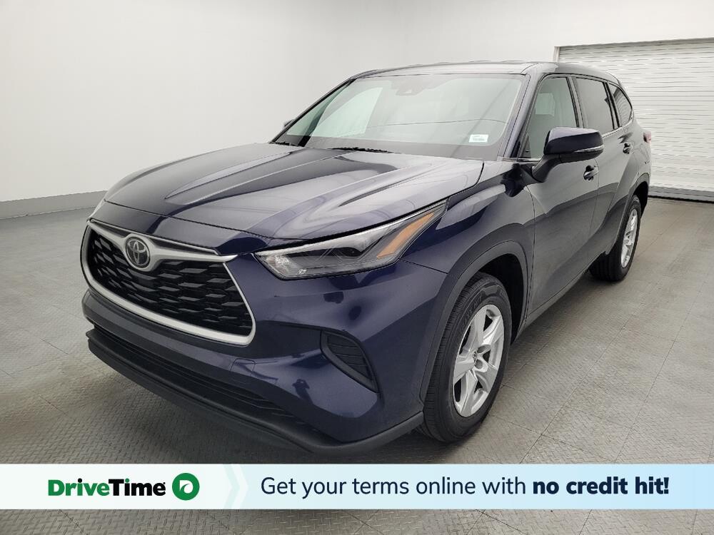 2022 Toyota Highlander in Jacksonville, FL 32225 - 18093557