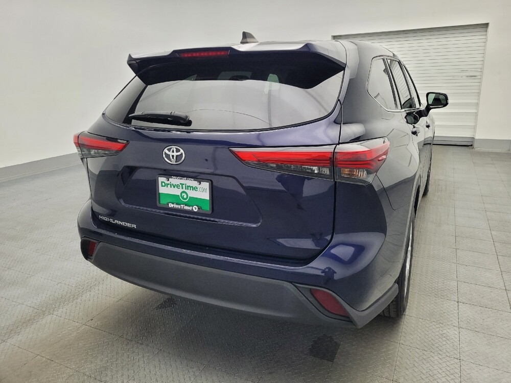 2022 Toyota Highlander in Jacksonville, FL 32225 - 18093557 7
