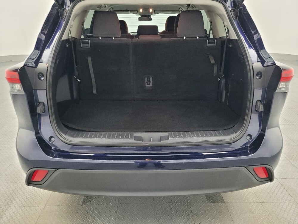 2022 Toyota Highlander in Jacksonville, FL 32225 - 18093557 29