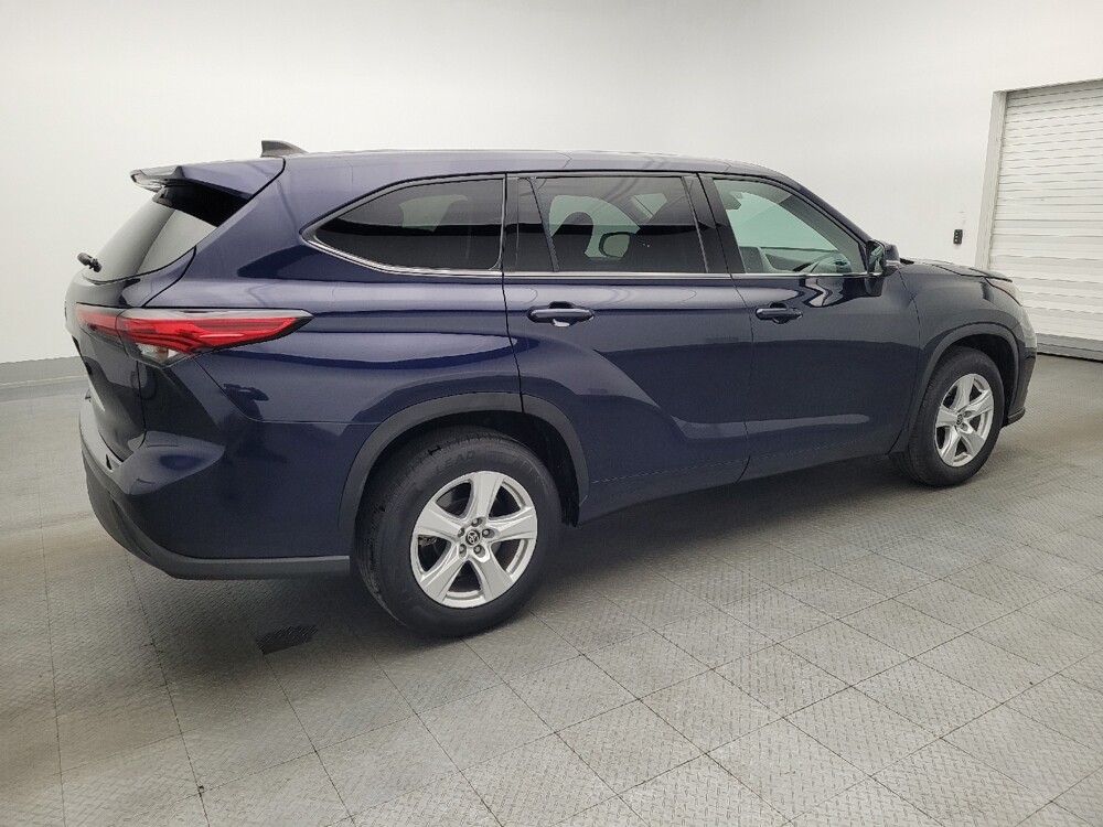 2022 Toyota Highlander in Jacksonville, FL 32225 - 18093557 10