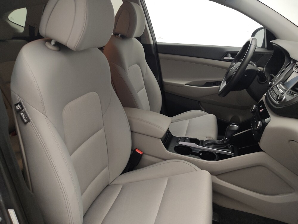 2017 Hyundai Tucson in Jacksonville, FL 32225 - 18093560 21