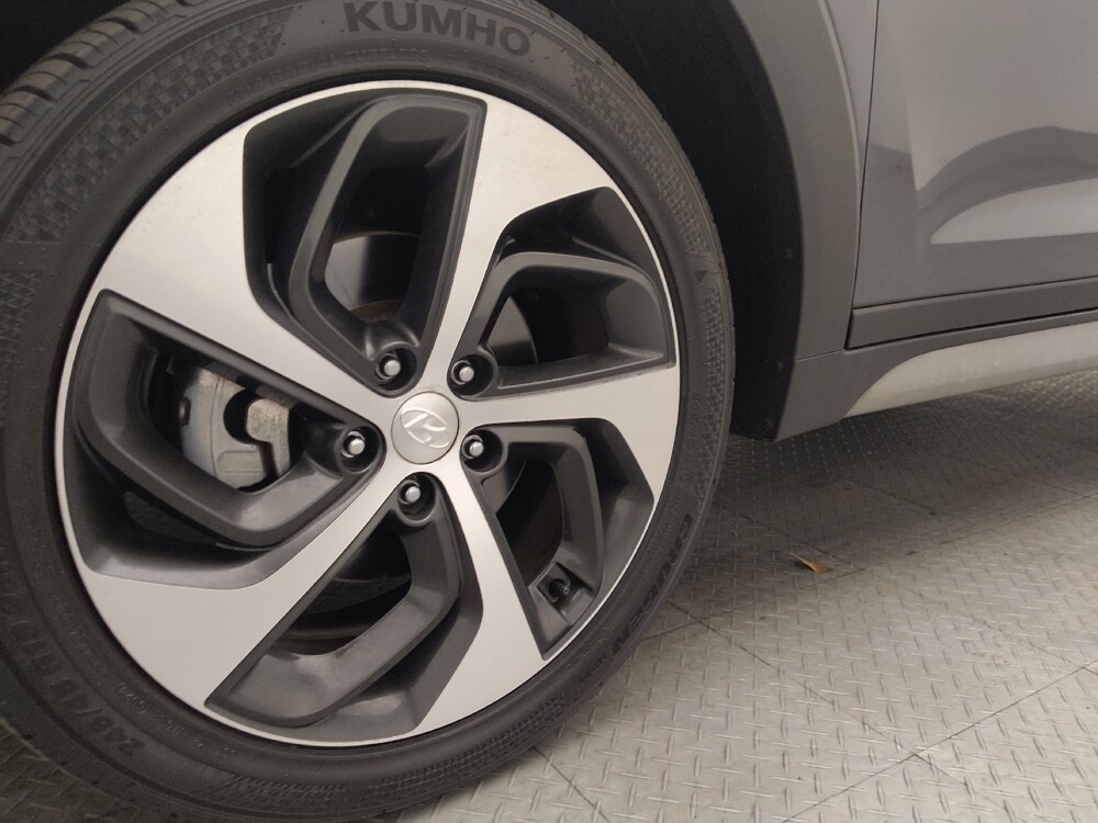 2017 Hyundai Tucson in Jacksonville, FL 32225 - 18093560 31