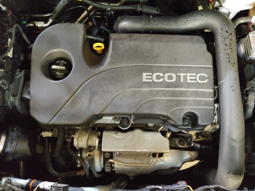 2019 Chevrolet Equinox in Greenville, SC 29607 - 18093569 30