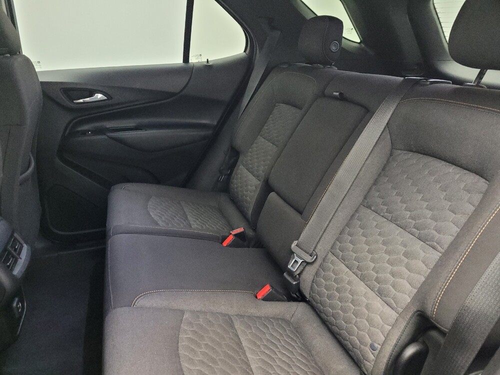 2019 Chevrolet Equinox in Greenville, SC 29607 - 18093569 18