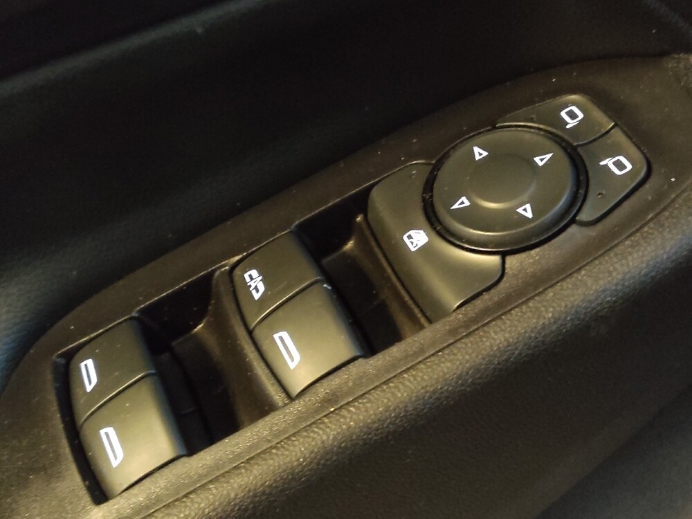 2019 Chevrolet Equinox in Greenville, SC 29607 - 18093569 27