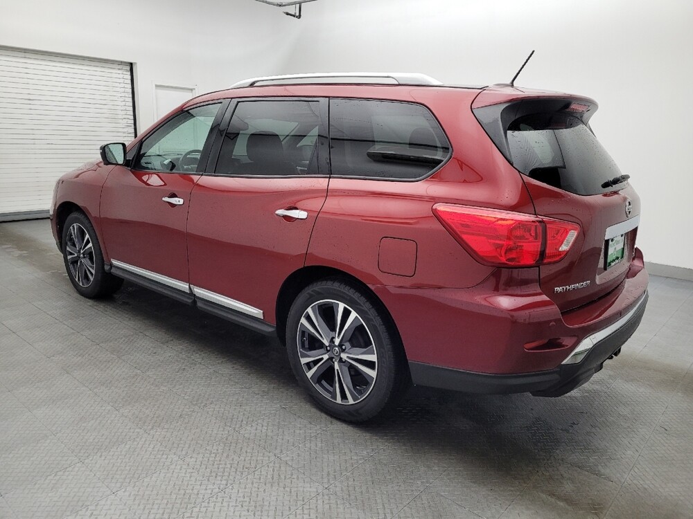 2018 Nissan Pathfinder in Greenville, SC 29607 - 18093571 3