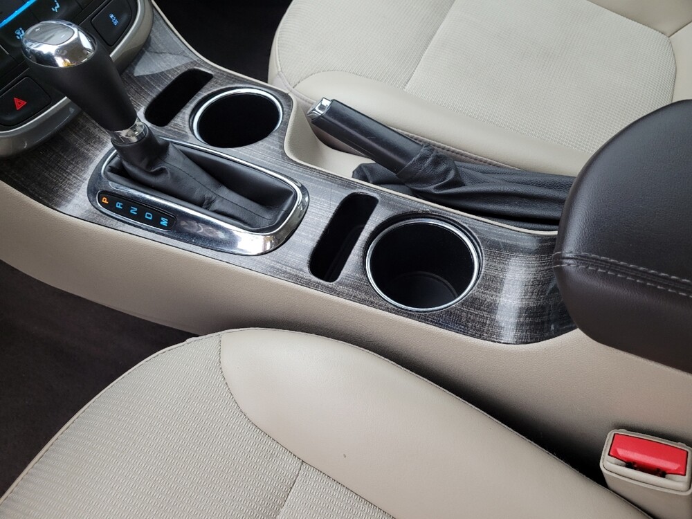 2016 Chevrolet Malibu in Charleston, SC 29414 - 18093572 26