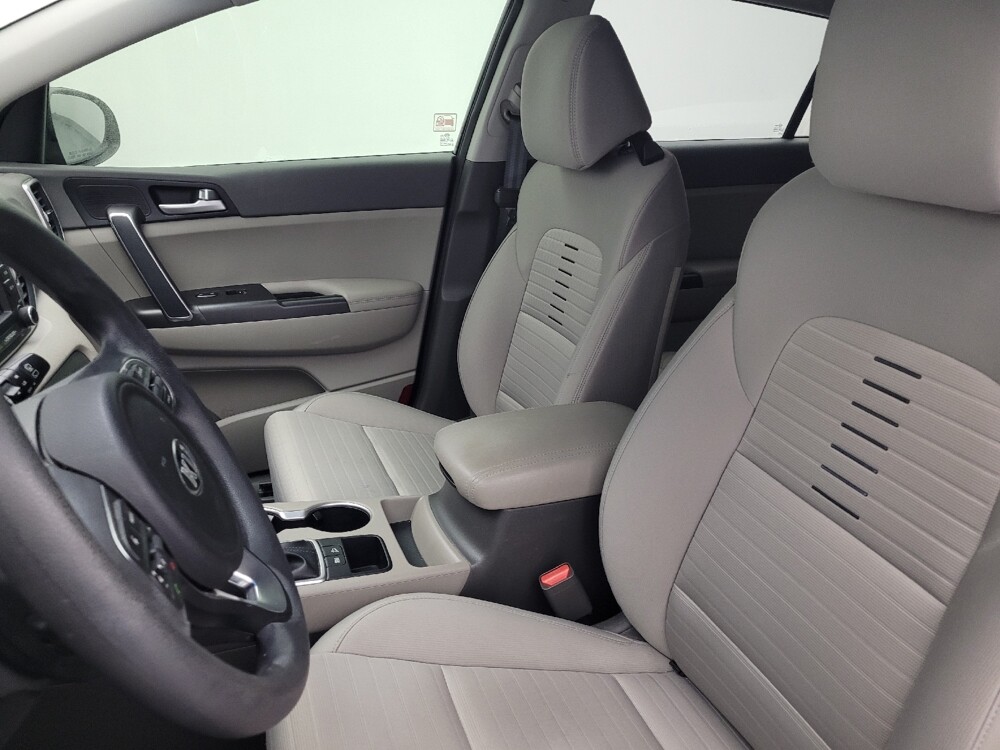 2017 Kia Sportage in Greensboro, NC 27407 - 18093573 17