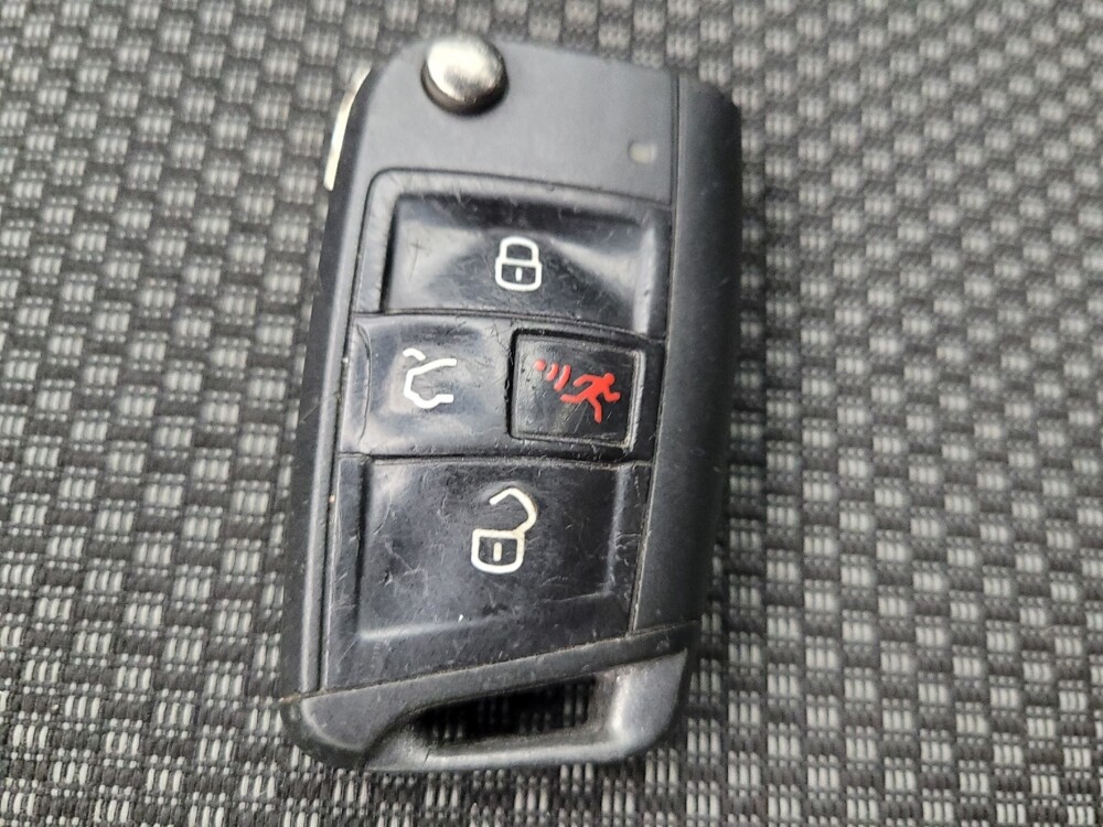 2021 Volkswagen Jetta in Greenville, SC 29607 - 18093574 32