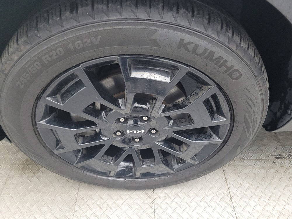 2022 Kia Telluride in Greenville, SC 29607 - 18093575 31