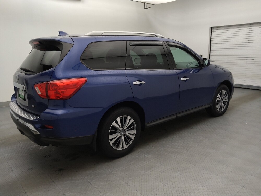 2020 Nissan Pathfinder in Greensboro, NC 27407 - 18093577 10