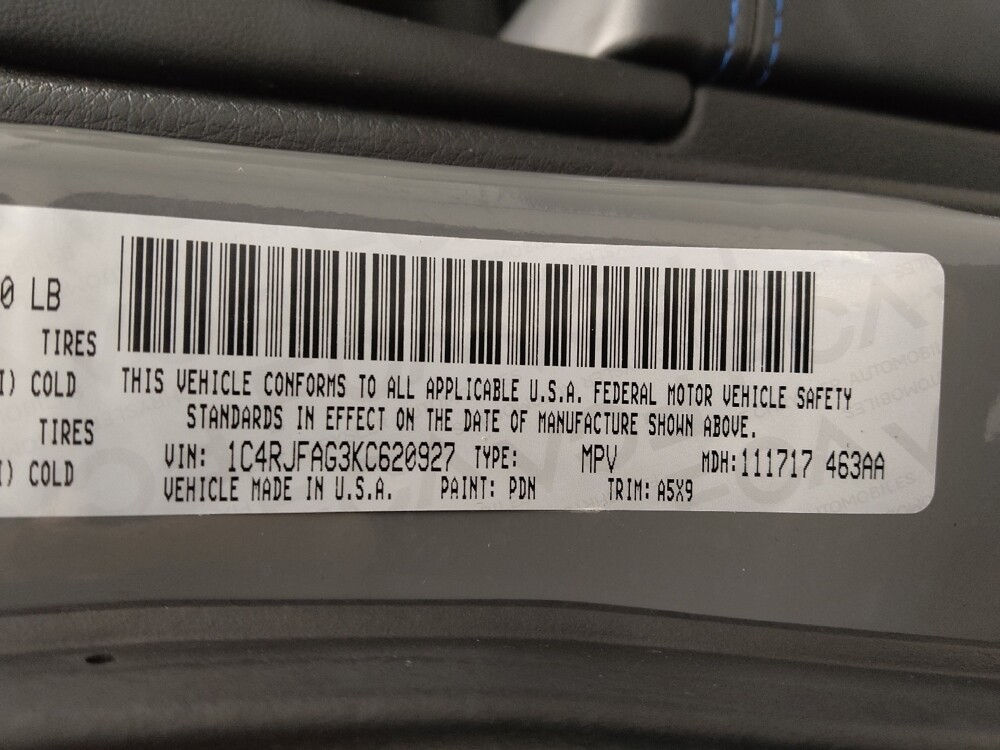 2019 Jeep Grand Cherokee in Lakewood, CO 80215 - 18093582 33