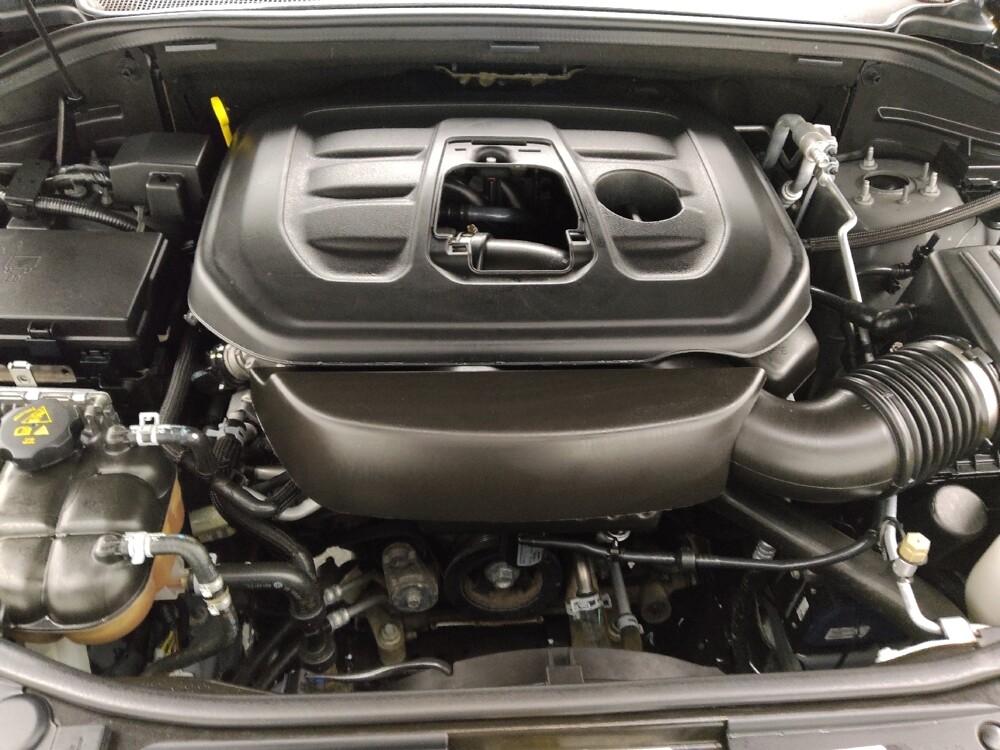 2019 Jeep Grand Cherokee in Lakewood, CO 80215 - 18093582 29