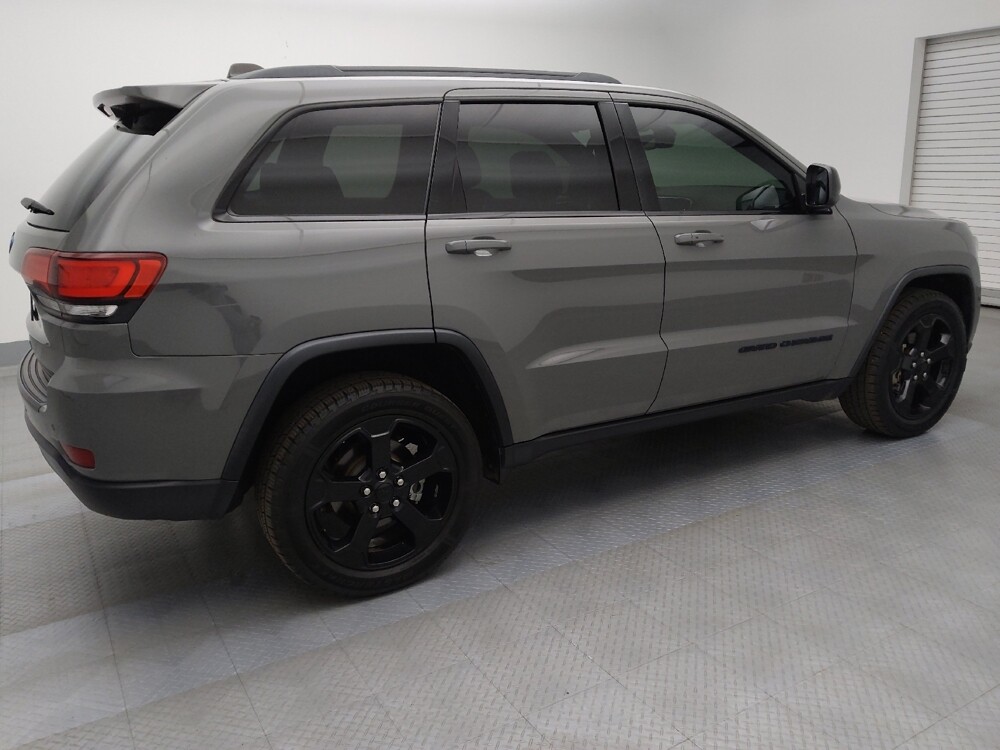 2019 Jeep Grand Cherokee in Lakewood, CO 80215 - 18093582 10