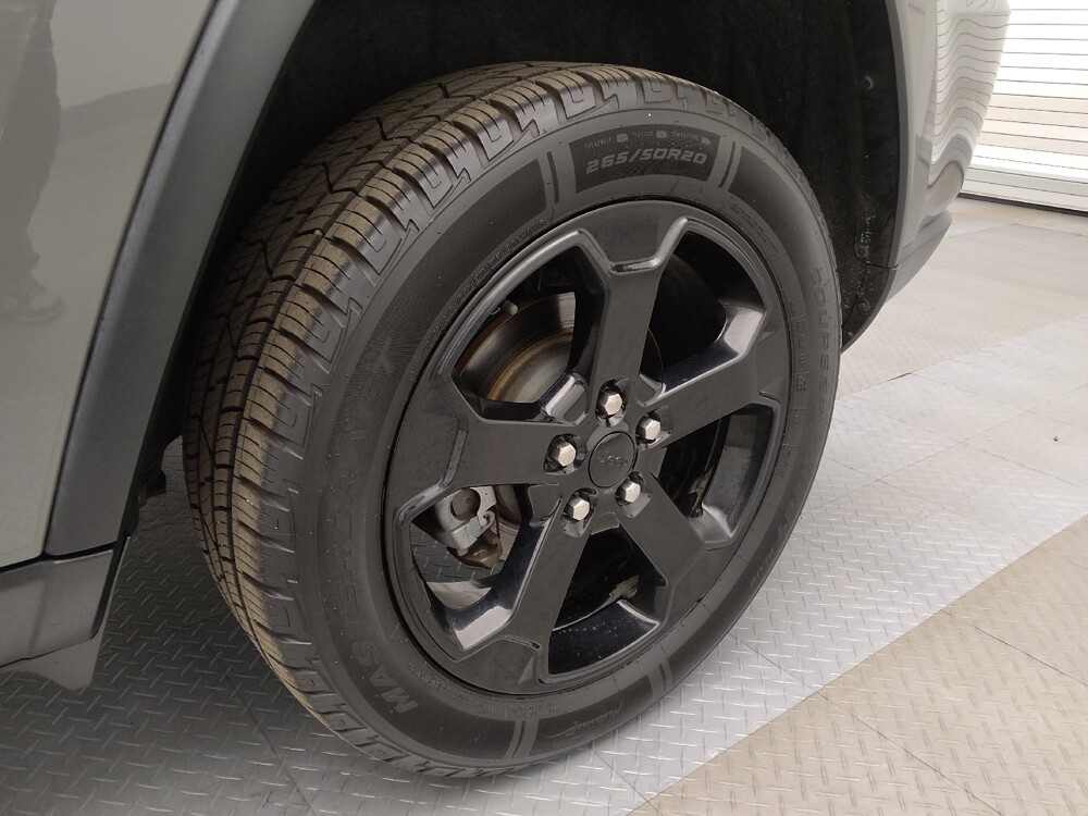 2019 Jeep Grand Cherokee in Lakewood, CO 80215 - 18093582 31